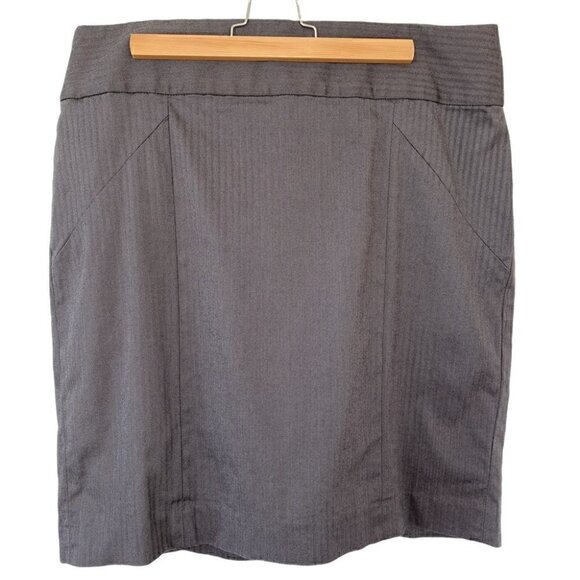 Banana Republic mini skirt in a cotton spandex blend - Picture 1 of 11